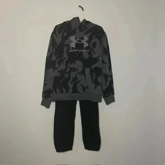 Under Armour Boys' Camo Fleece Jogger Set (Size 7) - Black & Gray - Picture 1 of 16